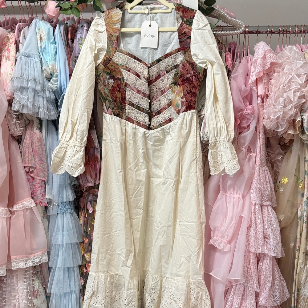 Vintage Style Cream and Floral Dress